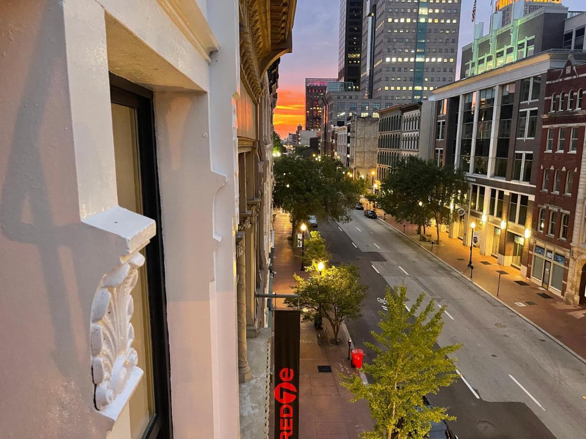 Derbycity Plush Loft Gather In Style By Hollyhock Apartment Louisville Exterior photo